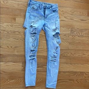 American eagle ripped jeans